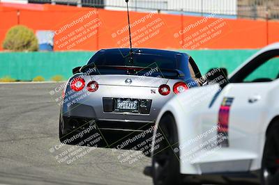 media/Oct-18-2025-Extreme Speed (Sat) [[d6d7e1fef1]]/Group 3 Purple/Session 2 (Turn 3)/